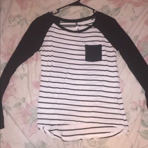 Long-sleeve Black and White Striped Splash Shirt